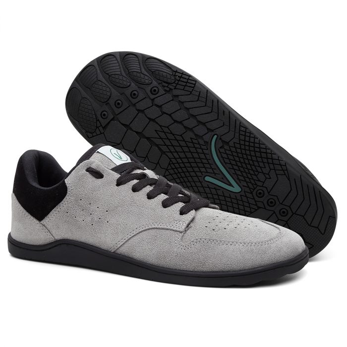 VM 03-05-24 01 B Tênis casual Cão Caramelo - Prata e Preto - Imagem 9