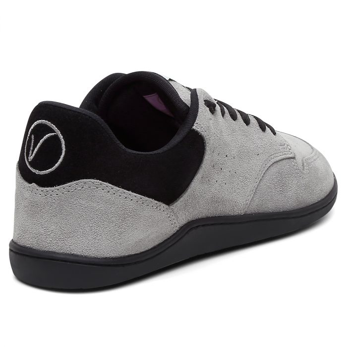 VM 03-05-24 01 H Tênis casual Cão Caramelo - Prata e Preto - Imagem 3